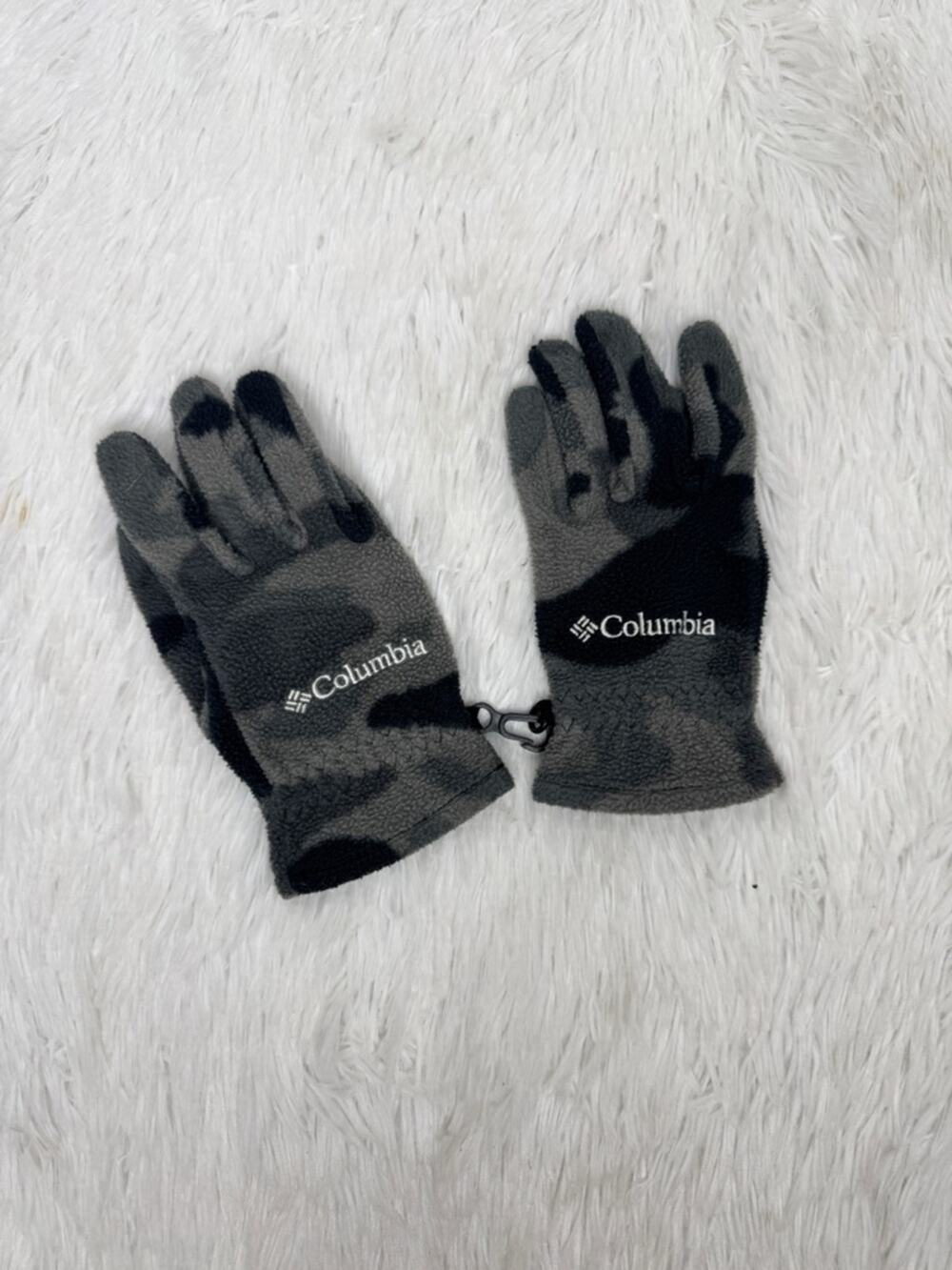 COLUMBIA / gray black camo printed fleece winter gloves / youth L